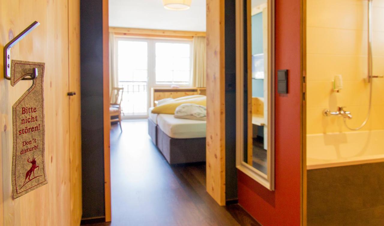 Wohlfuehlhotel Hubertushof Stuben am Arlberg Ngoại thất bức ảnh