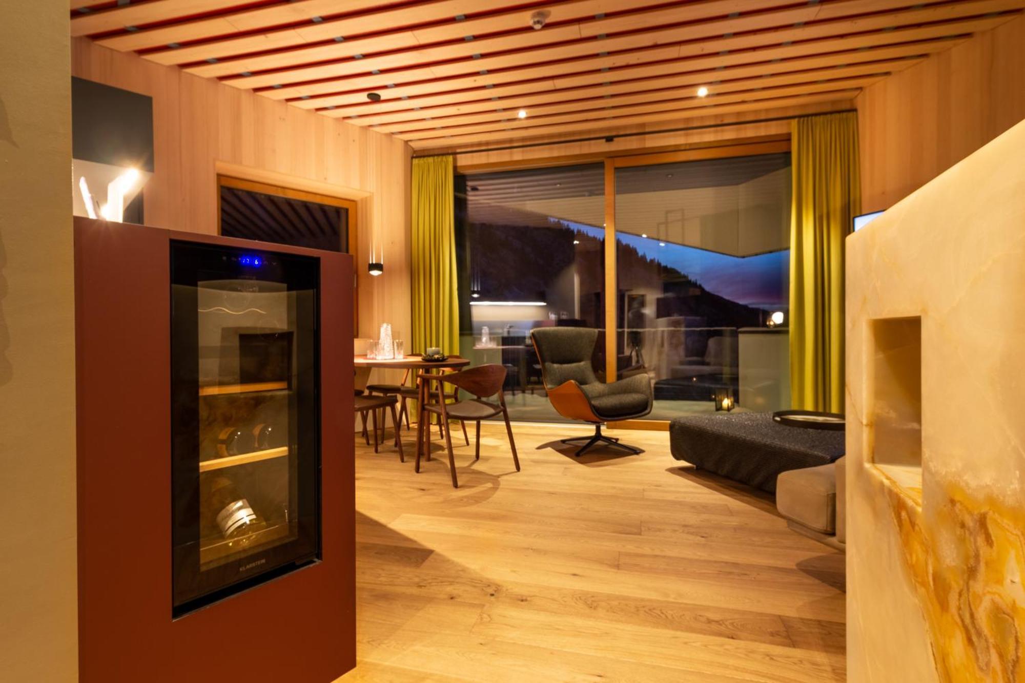 Wohlfuehlhotel Hubertushof Stuben am Arlberg Ngoại thất bức ảnh